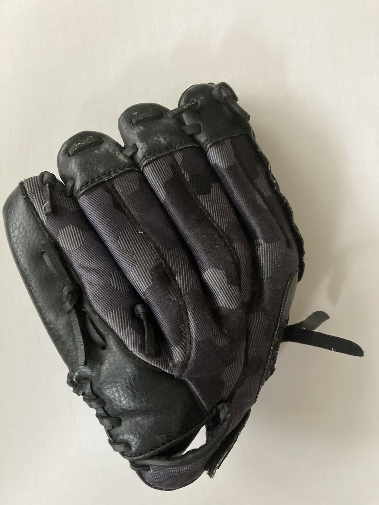 ADDIDAS Baseball Mitt Sz 11