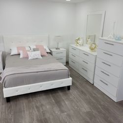 NEW BEDROOM SET - NUEVO JUEGO DE CUARTO 