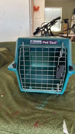 Small pet crate