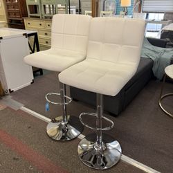 Bar stools (set of 2)