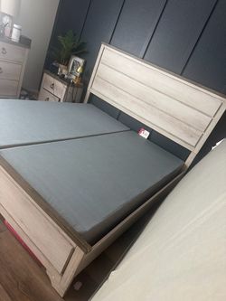 King /cal king bed frame and head board