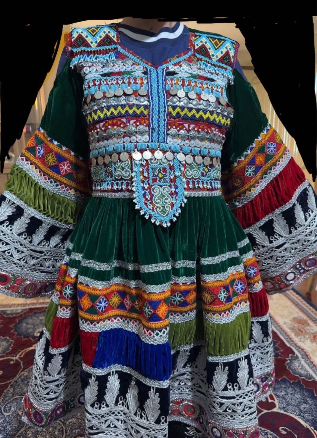afghan traditional dress