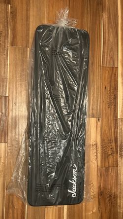 Jackson Dinky Soloist 6/7 String Economy Hardshell Case
