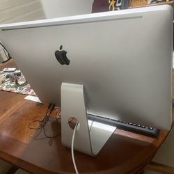 iMac 27” All In One Intel Core 17-6-256SSD-Wi-Fi- $160