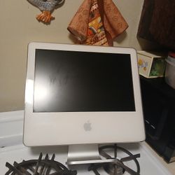 Apple Desktop  Still Working  Have PLUG For IT To Turn On Only