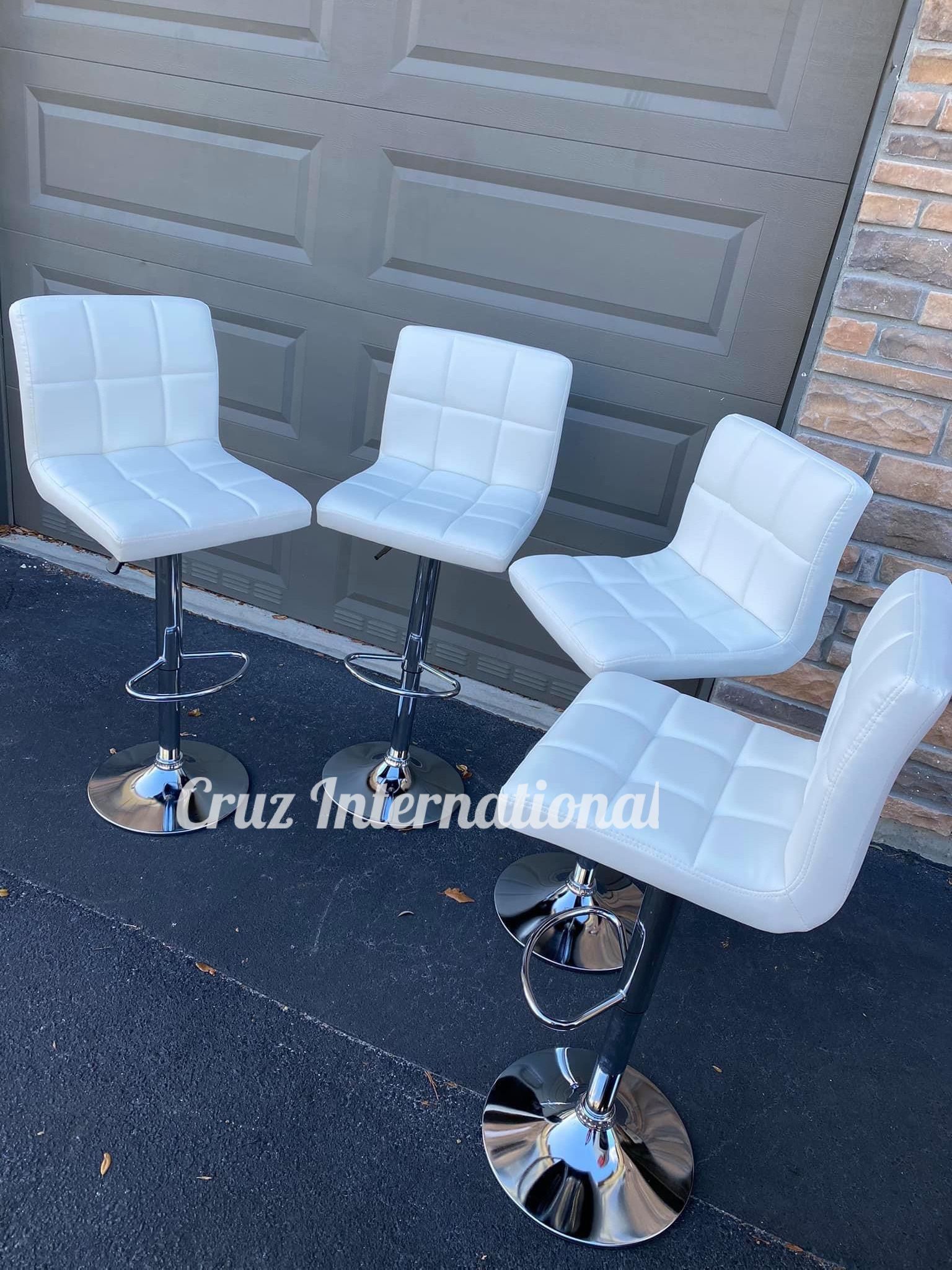 New 4 White Bar Stools