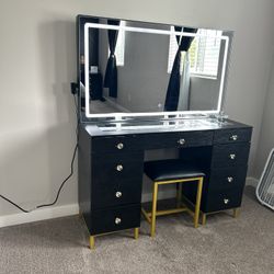 Vanity 