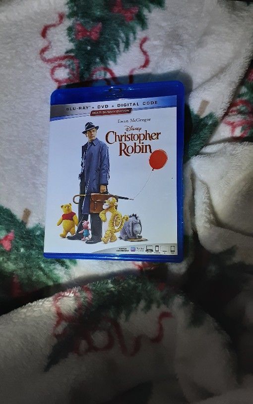 Blu Ray + DVD Digital Christopher Robin