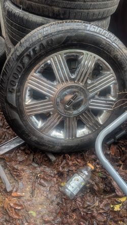 Lincoln Town Car Rims