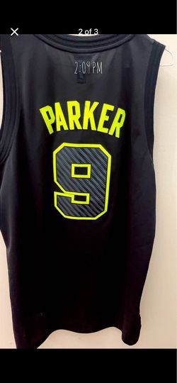 Tony Parker Spurs jersey
