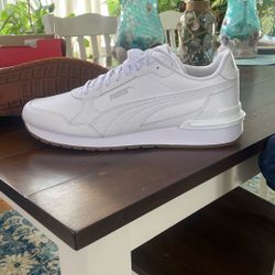 Brand New Puma ST Runner V4s 