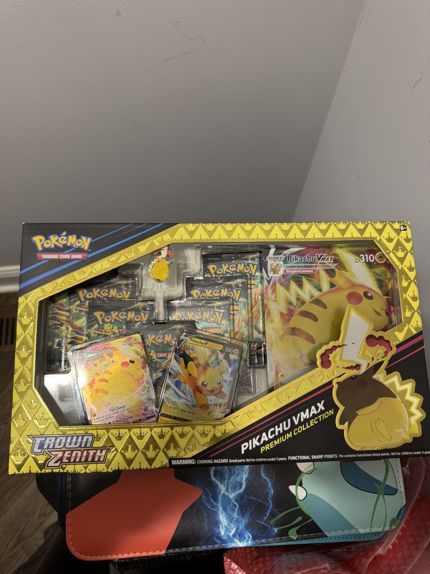 pokemon crown zenith pikachu card Pikachu Crown Zenith GG30/GG70 PSA 10 main image 0