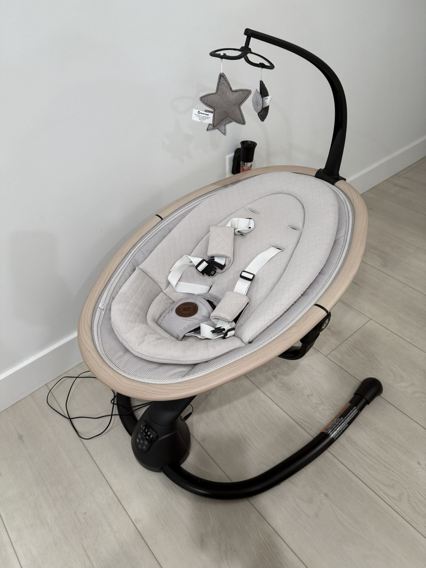 Maxi Cosi Cassia swing