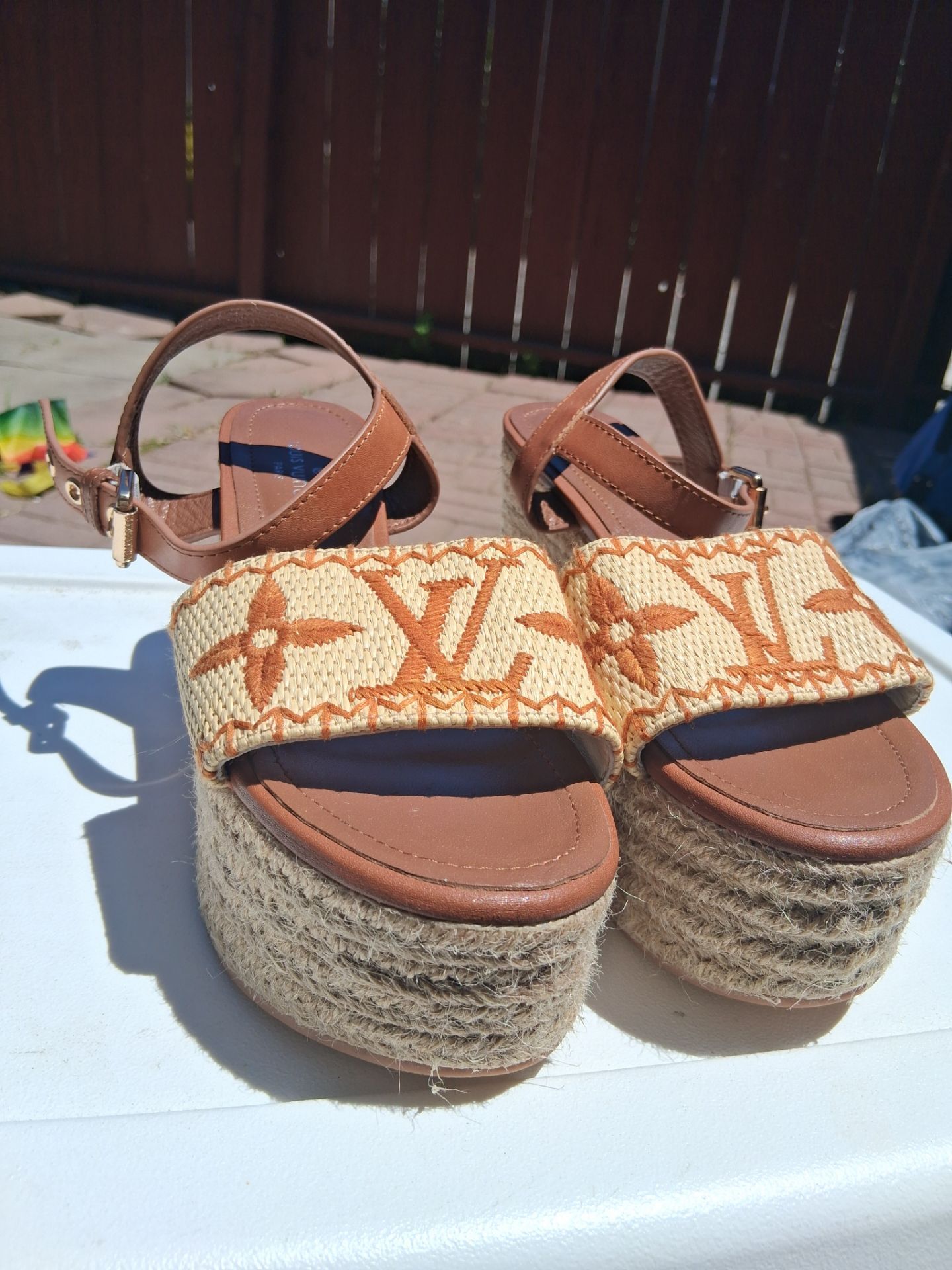 Loui Vuitton