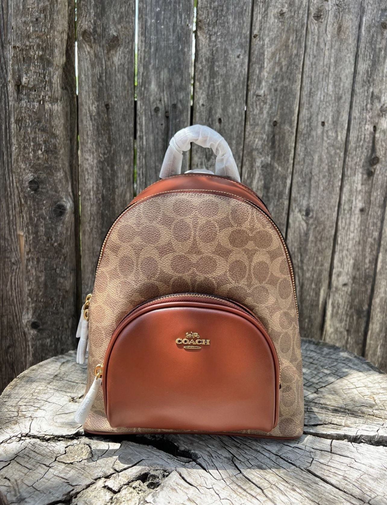 carrie backpack 23 coach Disney X Coach With Mickey Mouse And Minnie Mouse Its crafted of our Signature canvas with refined leather details and finished with comfortable Mickey Mouse Coach Backpack Disney