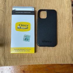 iPhone 12 Otterbox Case - Like New