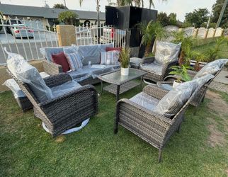 Patio Furniture set outdoor new in the box