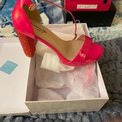 Diverse style Heels 