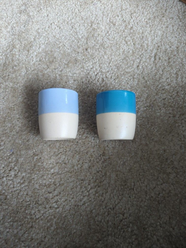 2 Small Plant Pots