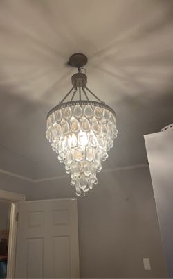 Gorgeous CHANDELIER!!! 