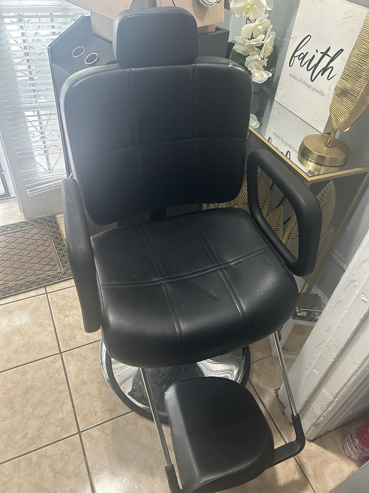 Styling Chair