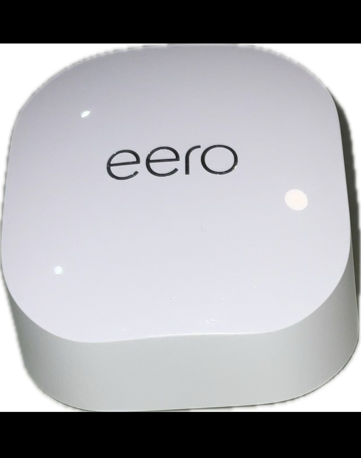 eero 6+ mesh Wi-Fi router Model:R010001