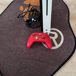 Xbox One S 1TB w Controller + Cords Tested