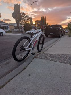 Chonky mafia bomma bike. LOOK AT DESCRIPTION!