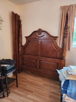 Solid Wood Queen Size Bed Frame