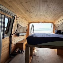 2003 E-150 5.4 L V8 Econoline Camper Van 