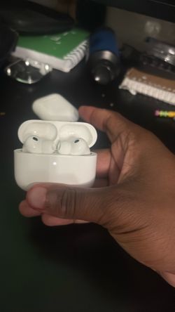 Air pods pros and AirPods first generation