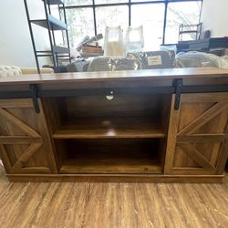 TV Stand 