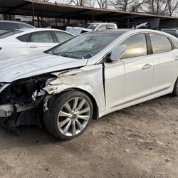 2014 Hyundai Azera 3.3L For Parts