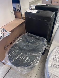 Borrow one piece toilet matte black
