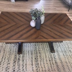 Magnolia home Coffee Table