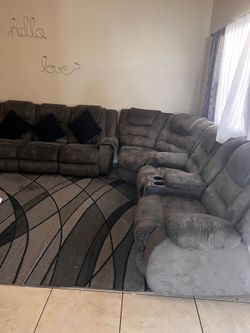 Sectional couch