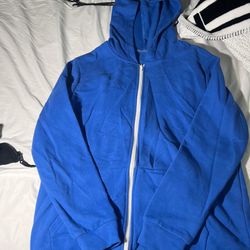 2 Hoodies 