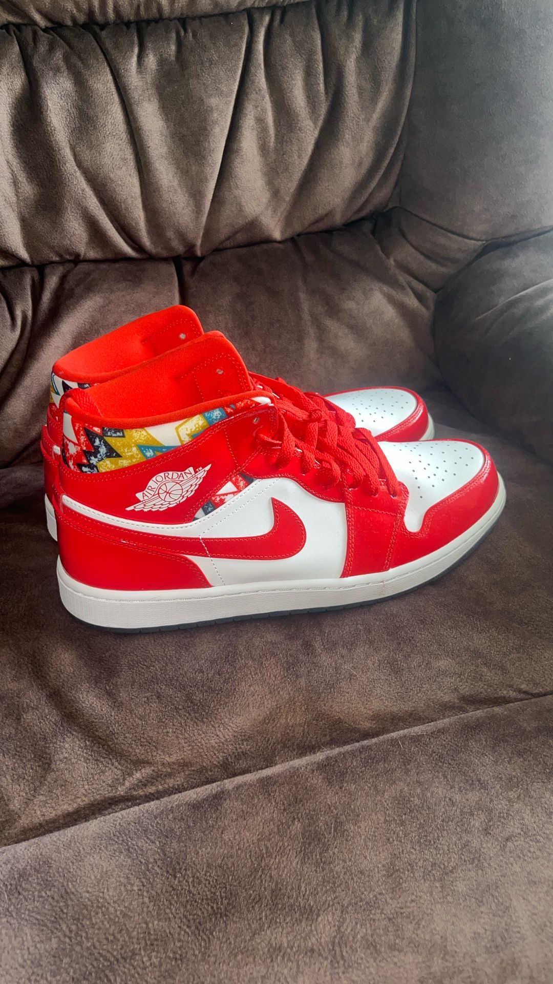 Air Jordan 1 Mid Barcelona