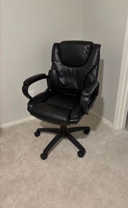 REDUCED - Executive Office Chair – High Back & Padded