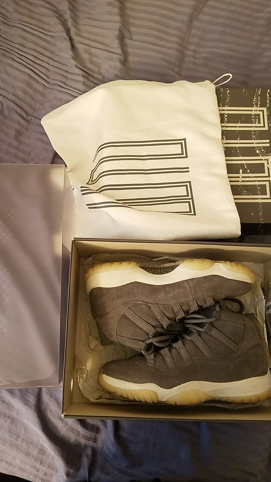 Jordan 11 grey suede size 9