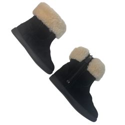 Carefully Chosen ❤️ Toddler black UGG boots: cozy, warm, & easy zip on. 