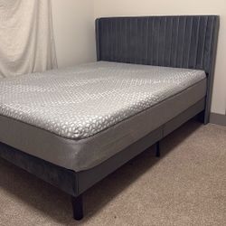 Queen Sized Bed with Mattress 