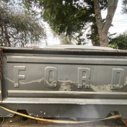 1(contact info removed) F150 Flareside stepside Bed Part