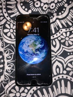 iPhone 8+
