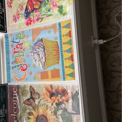 Garden Flags (3)