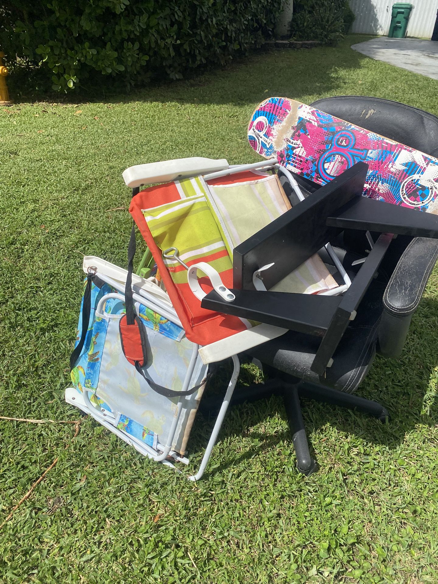 Free Office Chair & Beach Chairs