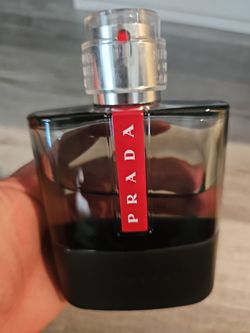Prada Carbon