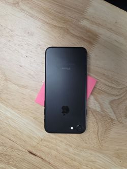 Iphone 7 32gb. Unlock ANY Sim