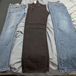 3x Men's 501/512 LEVIS ( SIZE 32X30)