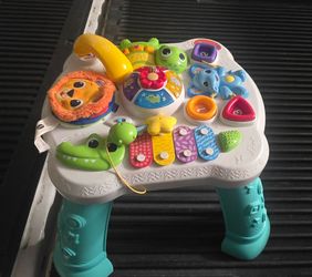Toddler activity table